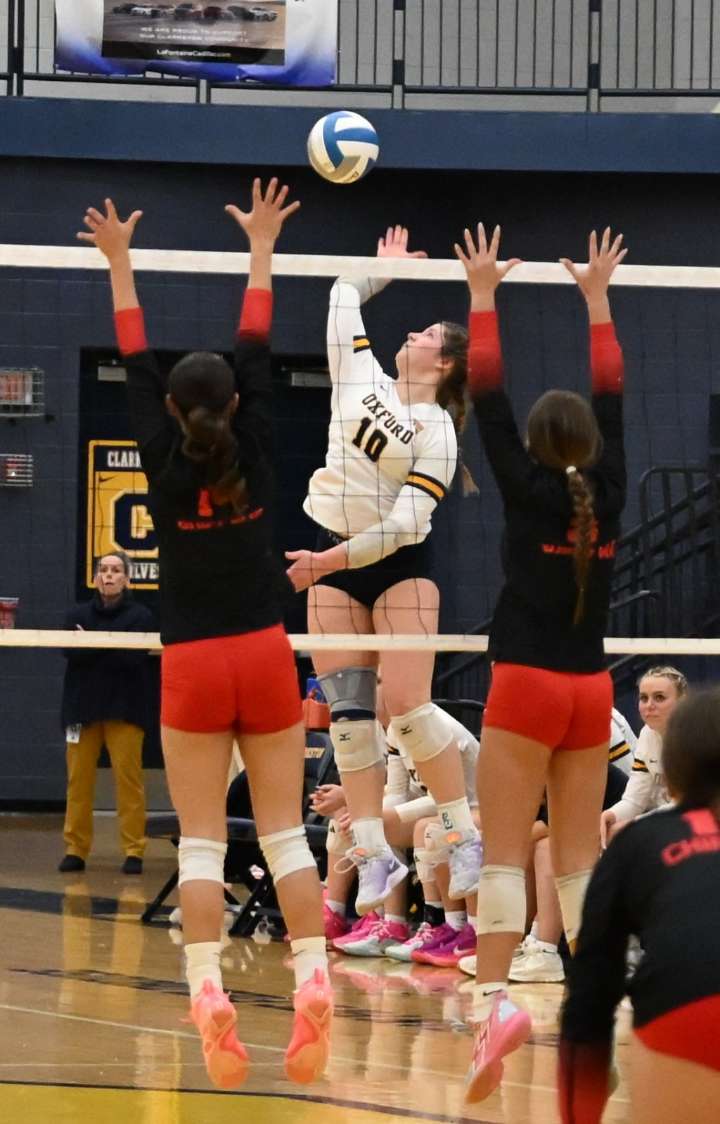 Oxford runs miles to outlast Chippewa Valley in five sets