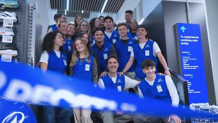 Apertura del nuevo Decathlon de Murcia, ubicado en Gran Vía