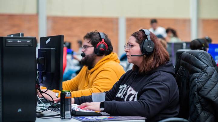 Feria de Zaragoza ya vibra con OWN, el encuentro jugón que hermana generaciones