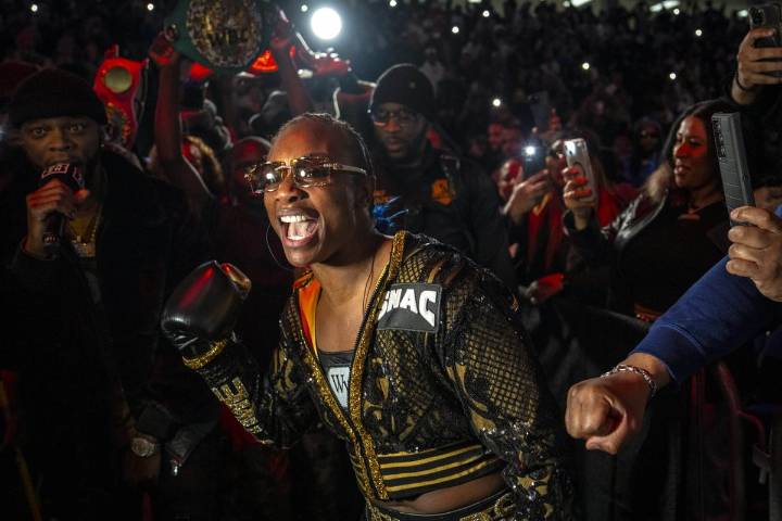 Claressa Shields, $8M deal in hand, says she plans to eventually retire from boxing at 38