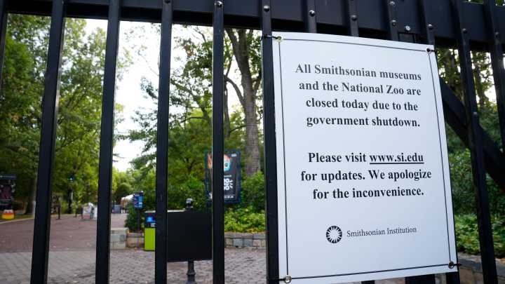 When will Smithsonian museums and the National Zoo reopen? See dates.
