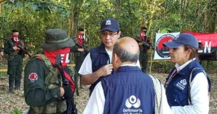 Emiten alerta en Colombia por combates entre el Eln y disidencia de las Farc