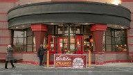 Red Robin burger chain to close restaurants across US after improving EBITDA