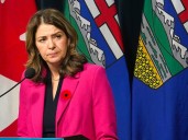 Smith says judges should be constrained in matters like Bill 2