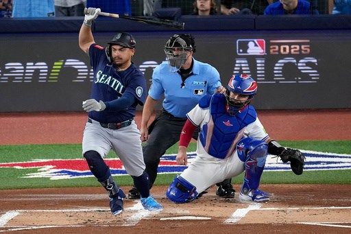 First baseman Josh Naylor finalizing 5-year contract with Seattle Mariners, AP source says