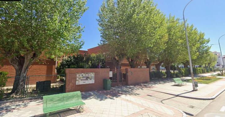 Un menor rompe la nariz de un puñetazo a una adolescente de 13 años en las inmediaciones de un instituto de Peñaranda