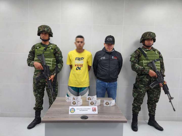 Suboficial recién ascendido frustra delito en pleno centro de Neiva