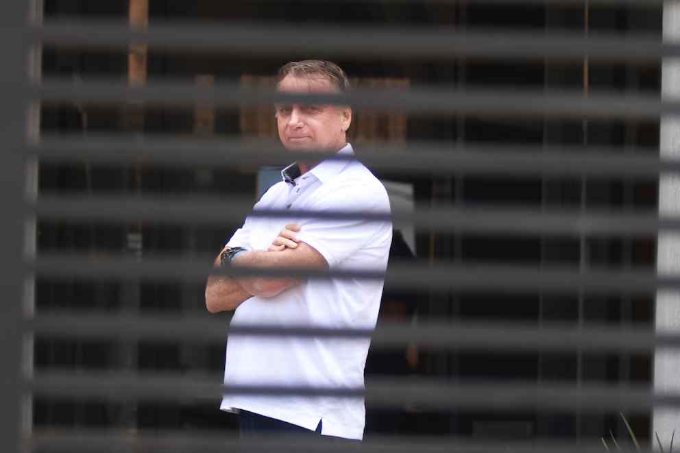 Detenido Jair Bolsonaro tras orden de la Corte Suprema en Brasil