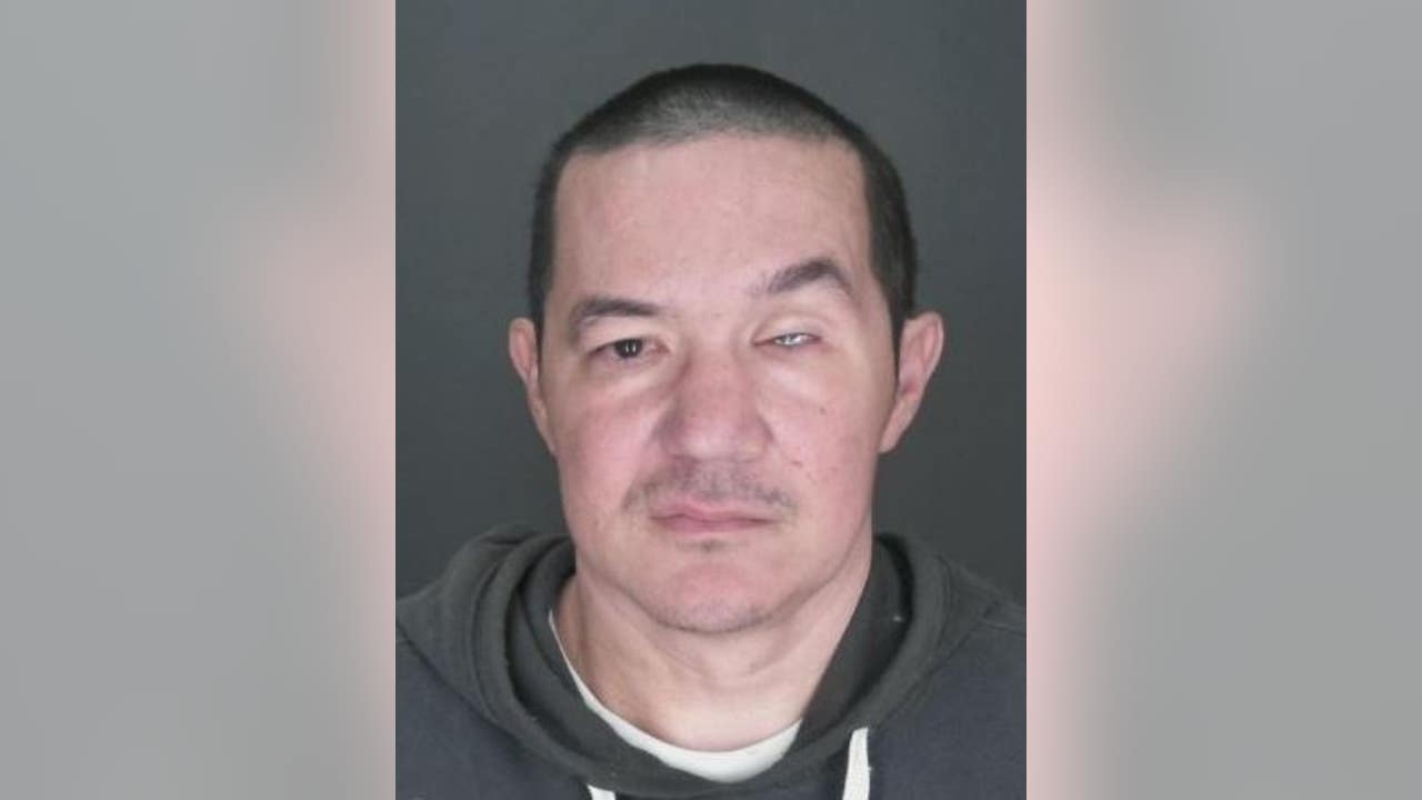 Sting operation leads to arrest of IE youth hockey coach accused of targeting a minor