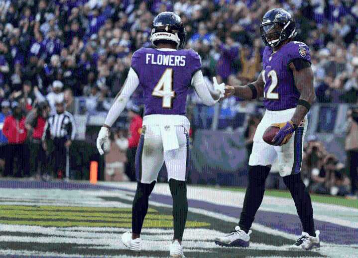 Henry rushes for 2 TDs to help sluggish Ravens to fifth straight win, 23