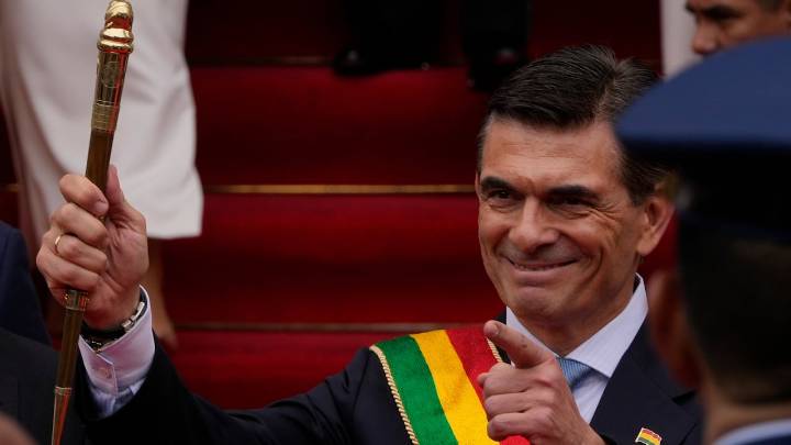 Rodrigo Paz asume la presidencia de Bolivia y promete poner fin al aislamiento tras 20 años de socialismo