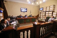 Cuadernos. La trastienda del inicio del juicio: un tribunal en soledad y acusados reacios a mostrarse