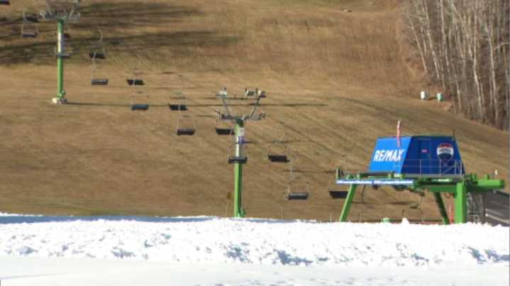Ski resorts in Edmonton, Jasper dealing with warm November weather