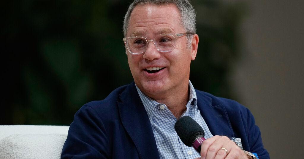 Walmart CEO Doug McMillon announces his surprise retirement at age 59