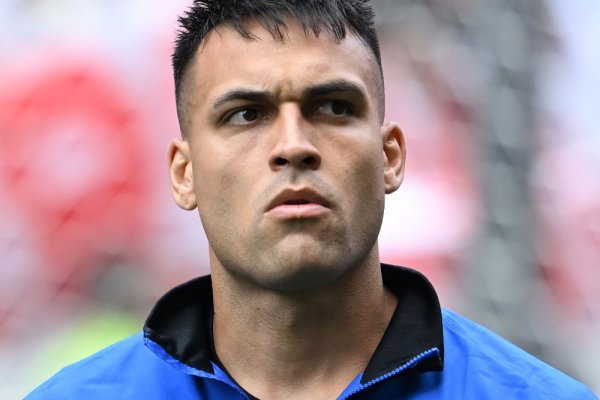 El DT del Inter, rendido con Lautaro Martínez: "Completo"
