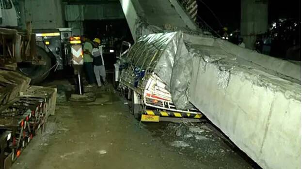 Driver dies after girders fall on top of pickup van during construction of elevated highway in Alappuzha