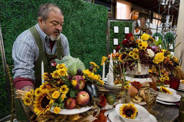 Touch of Elegance: Setting the scene for a memorable holiday meal