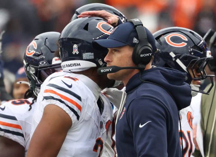 What we learned from the Chicago Bears, including whether it’s too soon to mention the playoffs