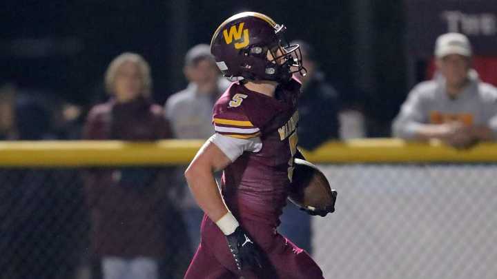 Walsh football's Marty Tobin on leaving legacy from 2025 season. Video