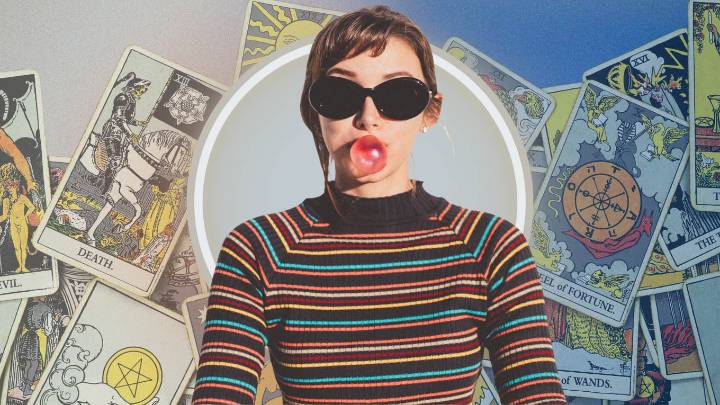 Thursday's Tarot Horoscopes For Each Zodiac Sign On November 27, 2025