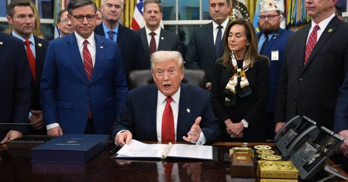 Trump signs spending bill, ending longest government shutdown in history
