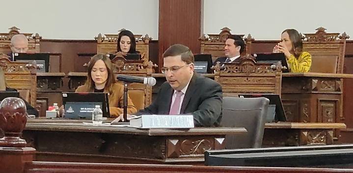 Presentan Paquete Económico en Congreso; son 78 mil 370 mdp