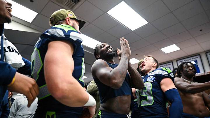 PHOTOS: Best Postgame Celebration Moments Following The 44-22 Win Over The Cardinals At Lumen Field