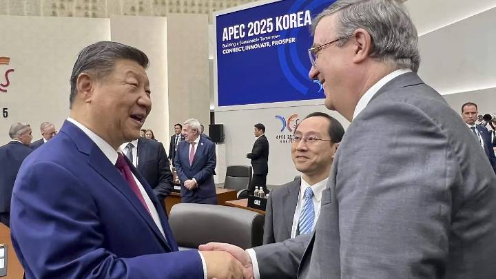 China es muy importante para México, dice Ebrard en Cumbre de la APEC