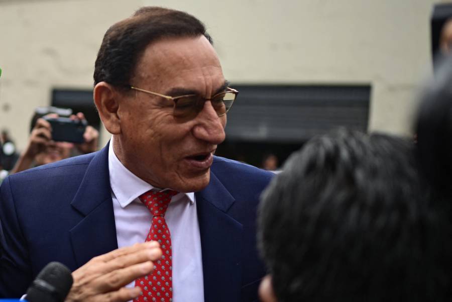 Expresidente peruano Vizcarra condenado a 14 años de prisión por corrupción