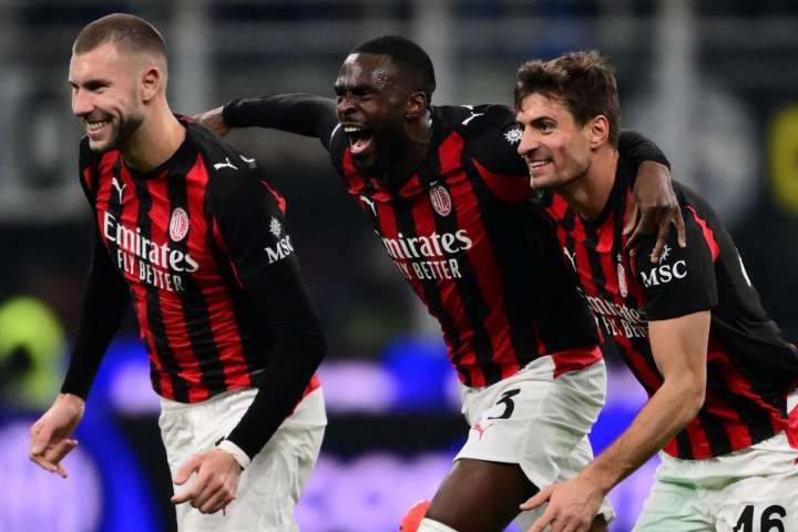 Milan derrotó 1-0 a Inter por la liga italiana