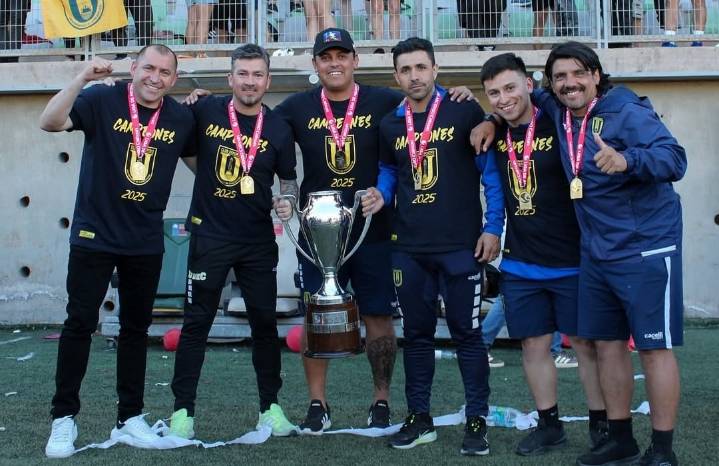 Director deportivo de UdeC: "'La Nona' es prioridad y el 2026 clasificar a alguna copa"