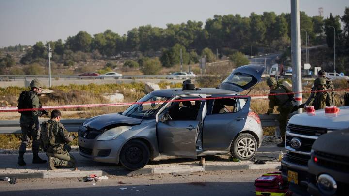 1 Israeli killed and 3 wounded in West Bank stabbing as UN approves Trump's Gaza plan