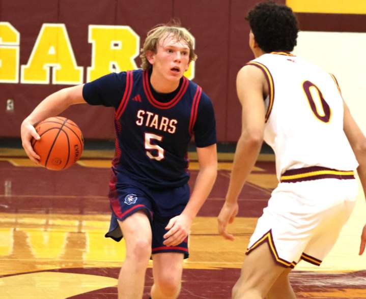 Stars facing tall task in home opener with Brownsburg