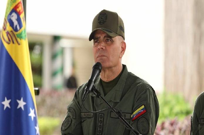 Ministro Padrino López destaca patriotismo del pueblo venezolano