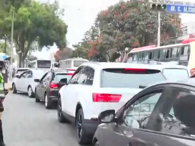 Caos en Lima por cierres de vías por final de la Libertadores y Juegos Bolivarianos