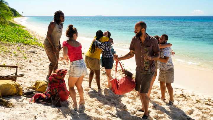 Who was voted off 'Survivor'? Tribes merge, idol played
