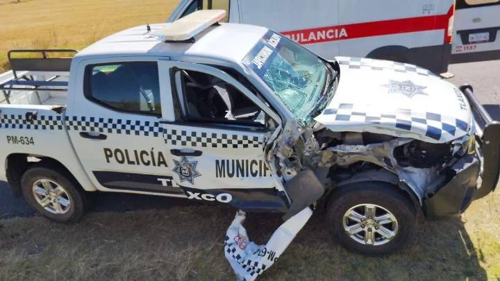 Accidente en Hidalgo deja lesionados a dos policías de Tlaxco
