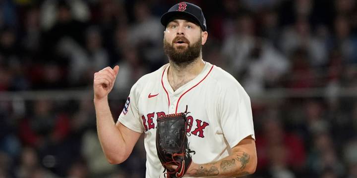 Examining possibility of Lucas Giolito returning to Red Sox