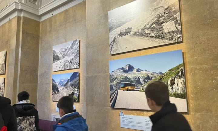 Una muestra de fotos captura el retroceso de los glaciares alpinos en los últimos 150 años