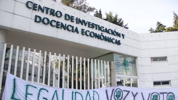 Romero Tellaeche mete reversa: retira demanda vs académica del CIDE