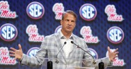 Lane Kiffin spoke with ESPN Saturday morning. Here’s the latest as he weighs LSU, Ole Miss.