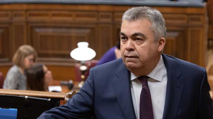 A UCO pide que Facenda rastrexe as contas bancarias da muller e a irmá de Cerdán