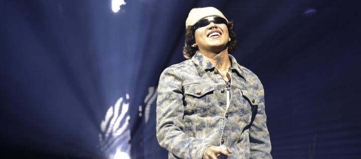 Con Ozuna de invitado, Beéle inició el primero de seis conciertos en Bogotá