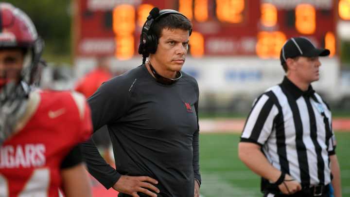 Mooney coach Jared Clark analyzes region semifinal win over Bishop Verot