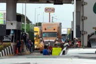 Bloquean cañeros Sader y carreteras; urgen plan de rescate