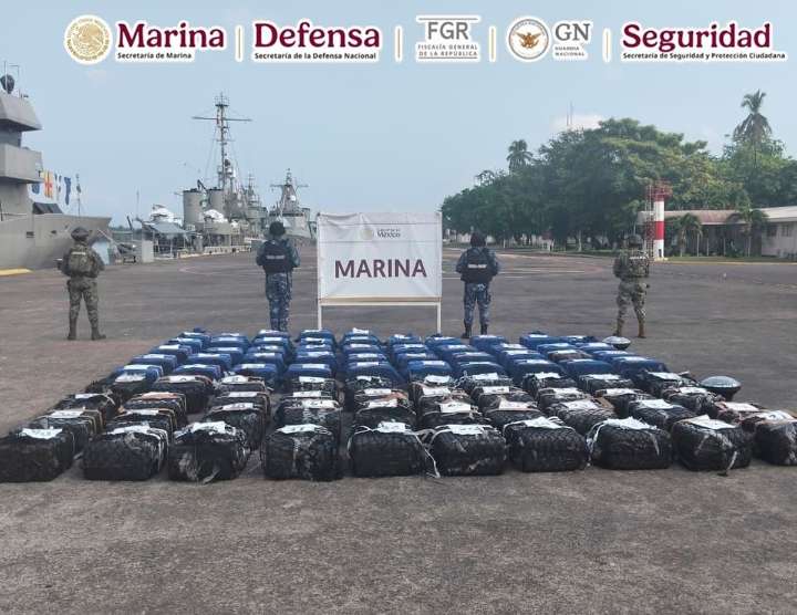 Semar asegura 2.5 toneladas de cocaína en operativo en Michoacán