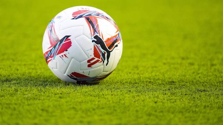 El Ceuta - Almería se suspende por el fallecimiento de un aficionado