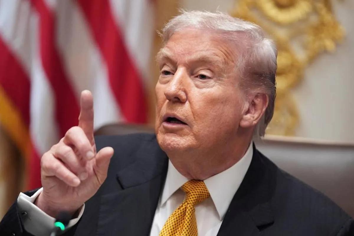 El Congreso de EEUU publica correos electrónicos de Epstein sobre Trump: "[La víctima] pasó horas en mi casa con él"