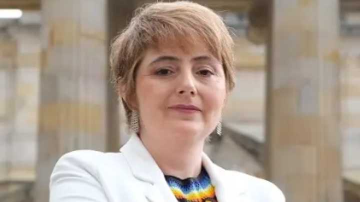 Carolina Giraldo recibe el premio “Mujer Influyente 2025” en Política Electoral