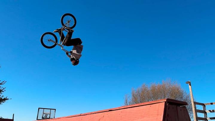 Local teen soars from backyard ramps to BMX crown